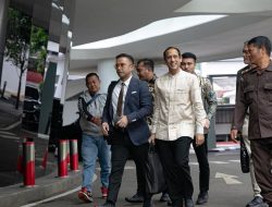 Nadiem Dicecar Kejagung Soal Rapat Ubah Kajian Chromebook