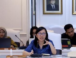 Buron! Stafsus Nadiem Dicari Kejagung Terkait Laptop Rp9,9 T