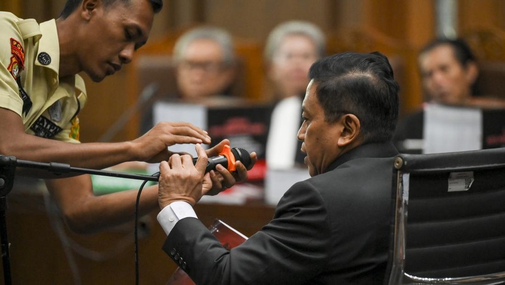 Hasto "Tumbal" KPK? Pengacara Soroti Kegagalan Tangkap Masiku