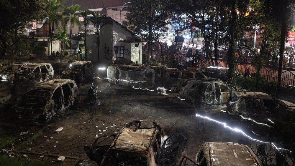 Penjarah ATM DPRD Makassar Dicokok, Polisi Buru 5 Lainnya