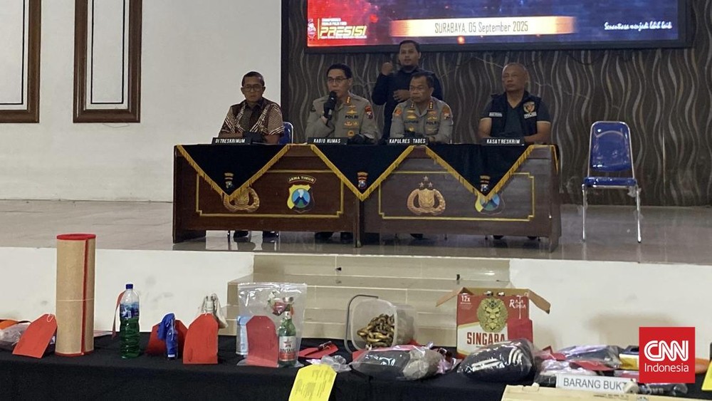 Demo Ricuh Surabaya: Polisi Bekuk 33 Tersangka, Pembakar Grahadi Ditangkap