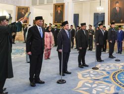 Kabinet Prabowo: Dominasi TNI-Polri di Kursi Menteri & Wamen