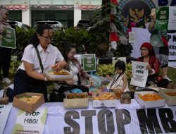 Kantor Gizi Nasional Digeruduk, Massa Aksi Soroti MBG