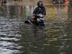 Medan Diterjang Banjir, Ribuan Warga Mengungsi!