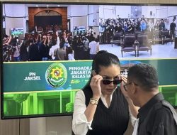Nikita Mirzani Dituntut 11 Tahun: Hakim Pertimbangkan Sikap di Sidang