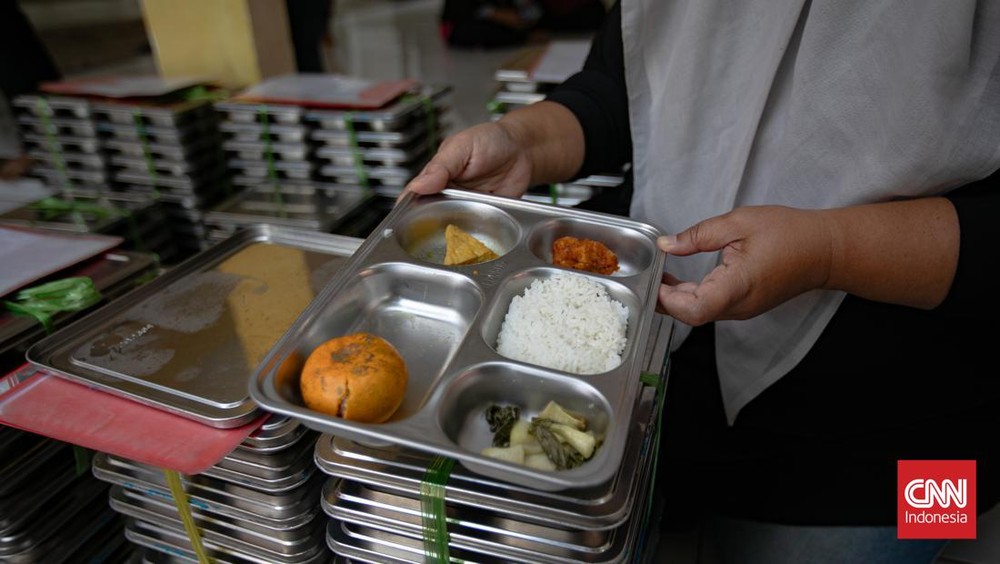 Dapur MBG Rentan Keracunan, UGM Soroti Kapasitas Produksi