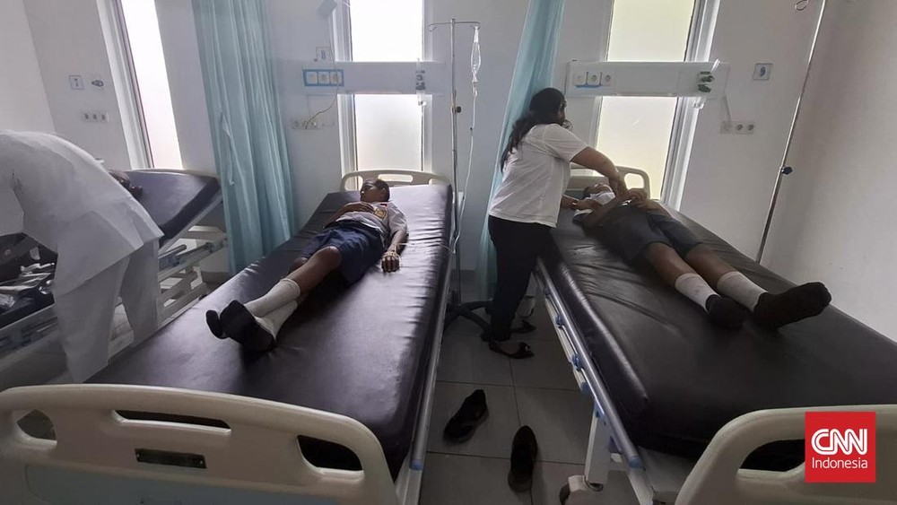 Puluhan Siswa SMP Toba Keracunan, Dapur MBG Ditutup Sementara!