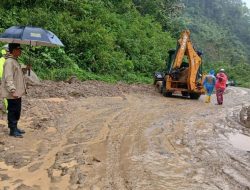 Polri Kirim Bantuan Udara untuk Korban Banjir Sumut