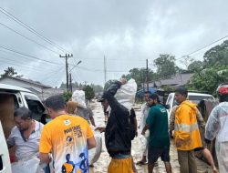 BGN Kirim Ribuan Paket Gizi untuk Korban Banjir Tapsel