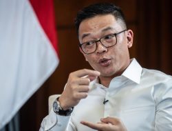 Bupati Umrah Saat Bencana, Gerindra Beri Sanksi Tegas!