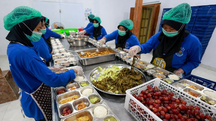 MBG: Jawa-Sumatera Mendominasi, Program Tak Tepat Sasaran?