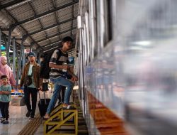 Libur Imlek 2026: 15 Ribu Tiket Kereta Laris Manis, KAI Siapkan Opsi