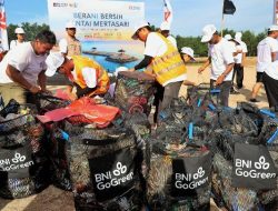 BNI dan Ratusan Relawan Bergerak: Mertasari Bersih, Bali Lestari