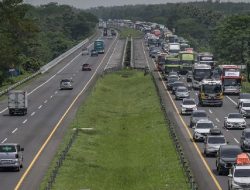 Arus Lebaran 2026: 1,8 Juta Kendaraan Padati Tol Cipali