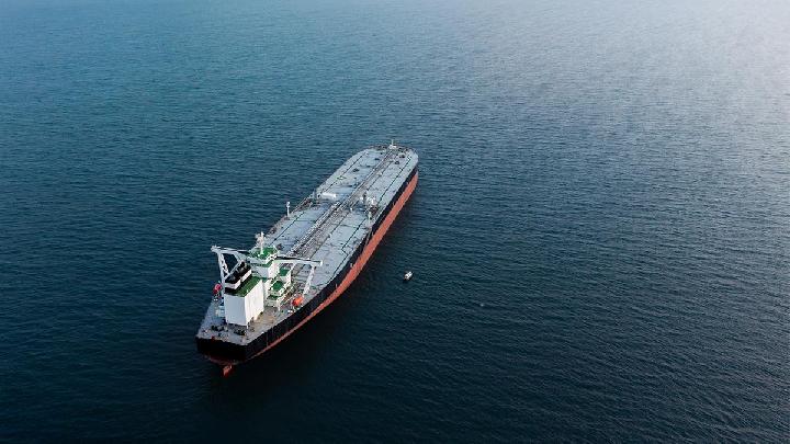 Selat Hormuz: Jantung Energi Global, Apa Dampaknya ke RI?