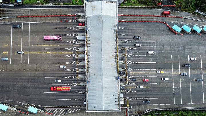 H-10 Lebaran: Puluhan Ribu Kendaraan Tinggalkan Jakarta, Arus Lancar