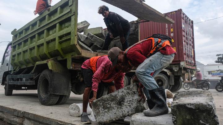 Jamin Kelancaran Mudik, PU Siagakan Ribuan Alat Berat Nasional