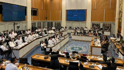 Pangan Nasional Terancam: Kemasan Plastik Langka & Mahal