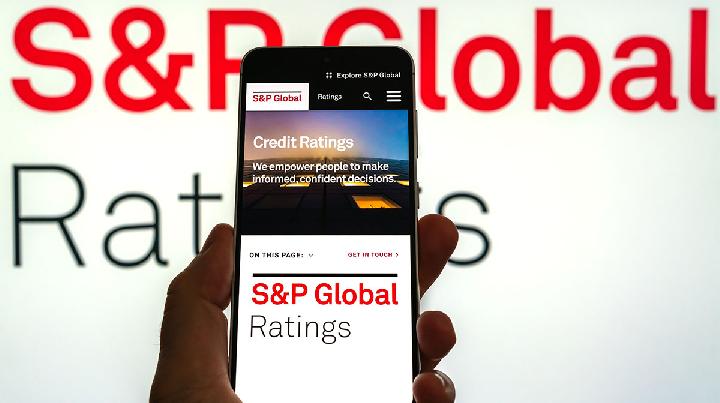 S&P: Bunga Utang RI Lampaui Batas Aman, Anggaran Tertekan