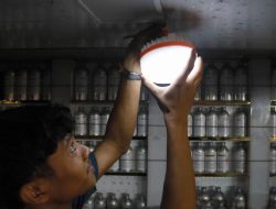 Cuaca Ekstrem Picu Blackout Sumatera, PLN Pastikan Pemulihan Sistem