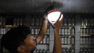 Cuaca Ekstrem Picu Blackout Sumatera, PLN Pastikan Pemulihan Sistem