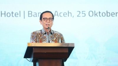 Rupiah Goyang OJK Pastikan Bank Aman Terkendali