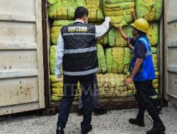 Geger Penyelundupan Pakaian Bekas Terbesar Terkuak
