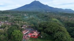 Gunung Kawi Saksi Bisu Harta Melimpah Pengusaha