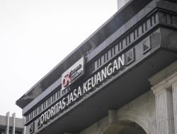 Daftar Hitam OJK Bakrie Salim Kena Sanksi Berat