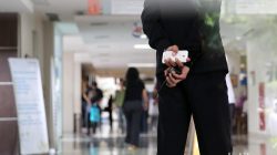 Geger 11 Bank Tutup Permanen OJK Angkat Bicara