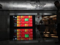 IHSG Anjlok Lebih 1 Persen Investor Panik