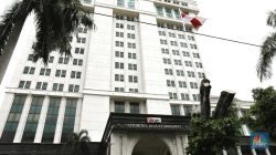 Aturan Baru OJK Guncang Pasar Modal Berlaku Oktober