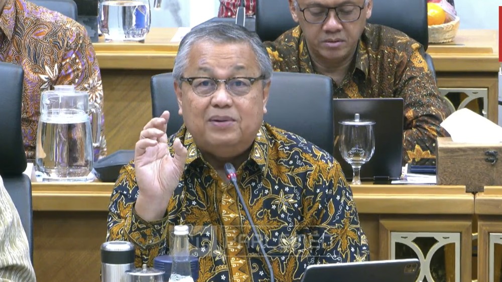 Destry Pimpin BI Perry Beri Pesan Mengejutkan