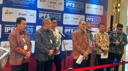 Terbongkar OJK Izinkan Dana Pensiun Investasi Global