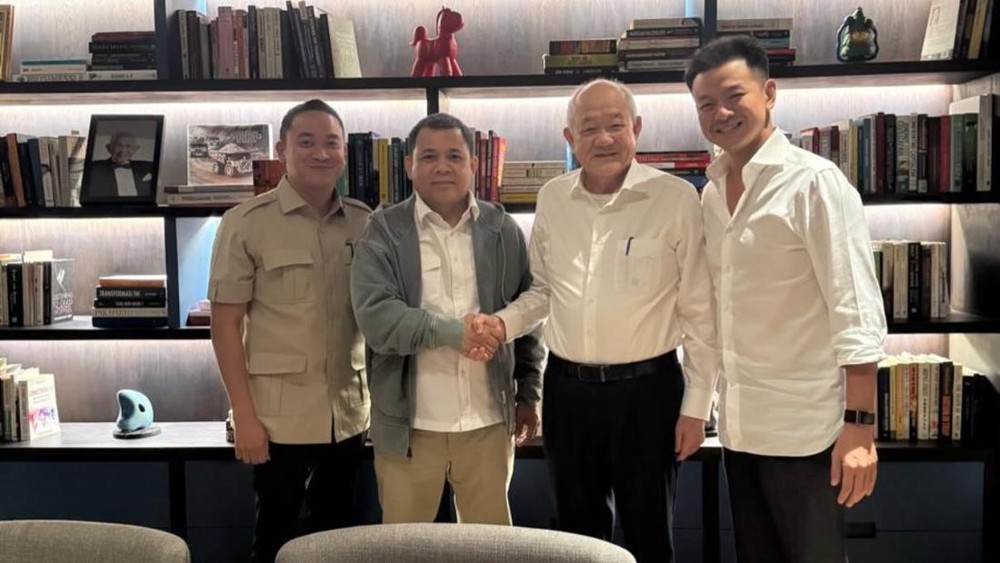 Bos BYAN Jual Saham ke Haji Isam Ada Apa