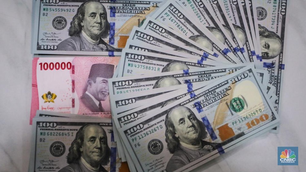 Rupiah Bangkit Dolar AS Tumbang Kejutan Apa Ini