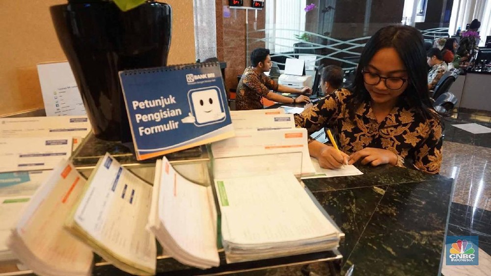 Simak Aturan Baru Saldo Minimum Bank Besar