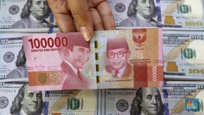 Dolar AS Tembus Rp18.000 Rupiah Terpuruk