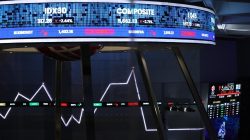 Saham LUCY Dijual Massal Oleh Pemegang Saham