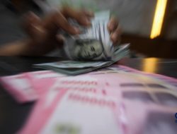 Rupiah Menguat Tipis di Tengah Tekanan Global