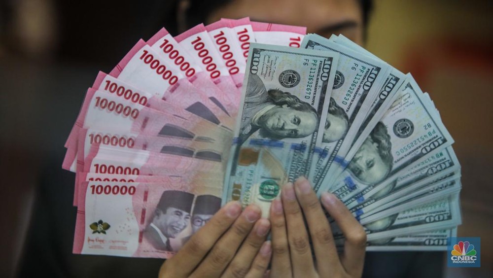 Rupiah Melaju Kuat di Akhir Pekan