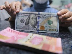 Rupiah Tergelincir ke Level Rp17.890 Per Dolar AS